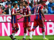 九游娱乐官方网站-西亚卡姆节奏完全掌控，雄鹿压制快船，一场战术与意志的较量