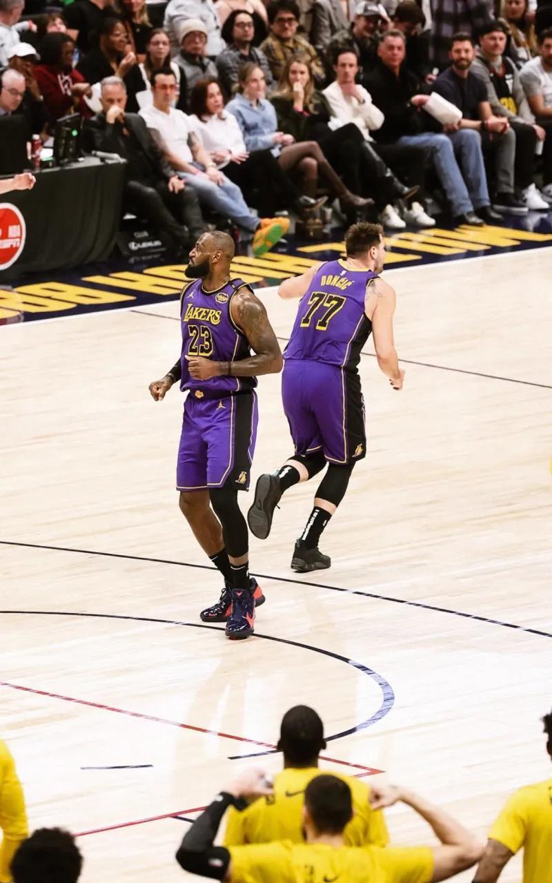 关于人大胜湖人，主教练：球员们展现顽强斗志的信息