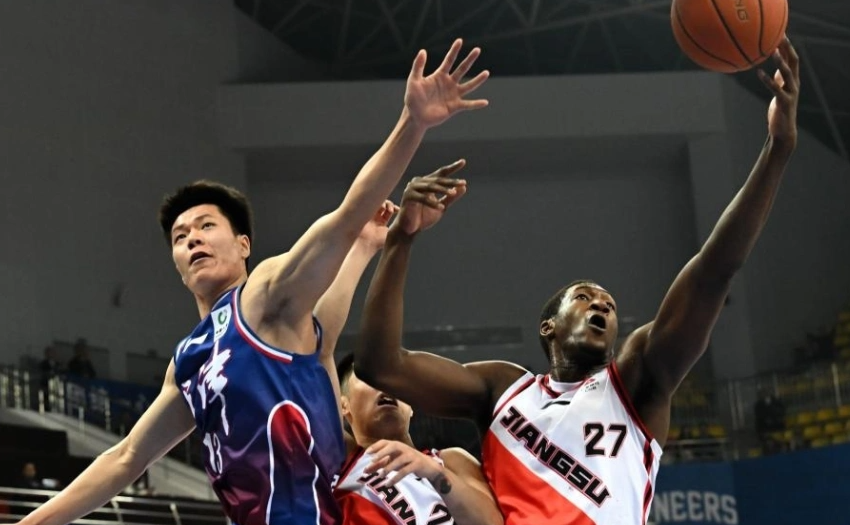 贵州男篮团结一心，全面压制，实现胜利的简单介绍