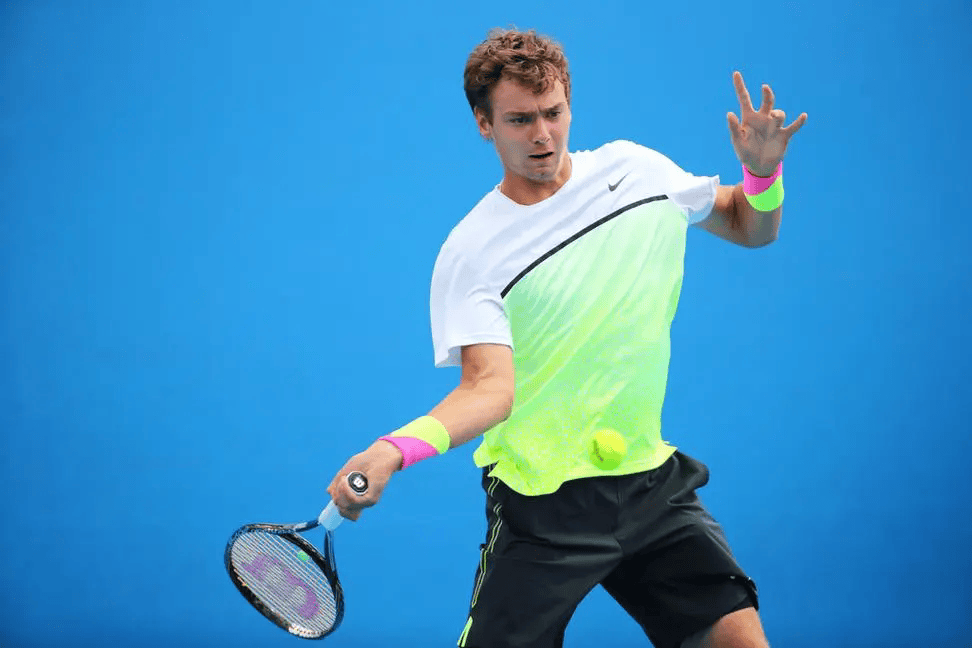 巴黎横扫对手,一路高歌 巴黎横扫对手,一路高歌