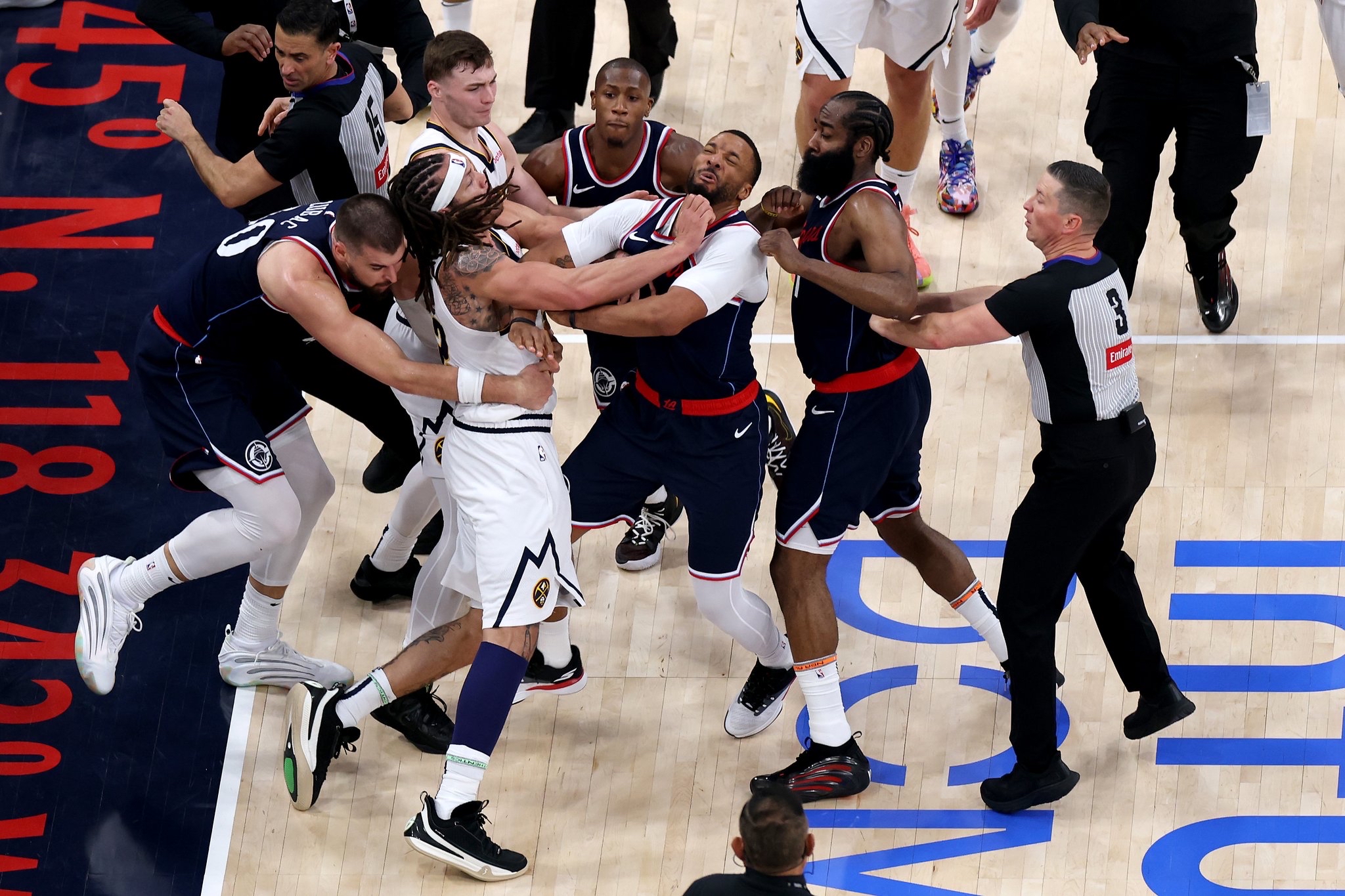 包含篮球风云再起：欧洲顶级球队争霸的词条