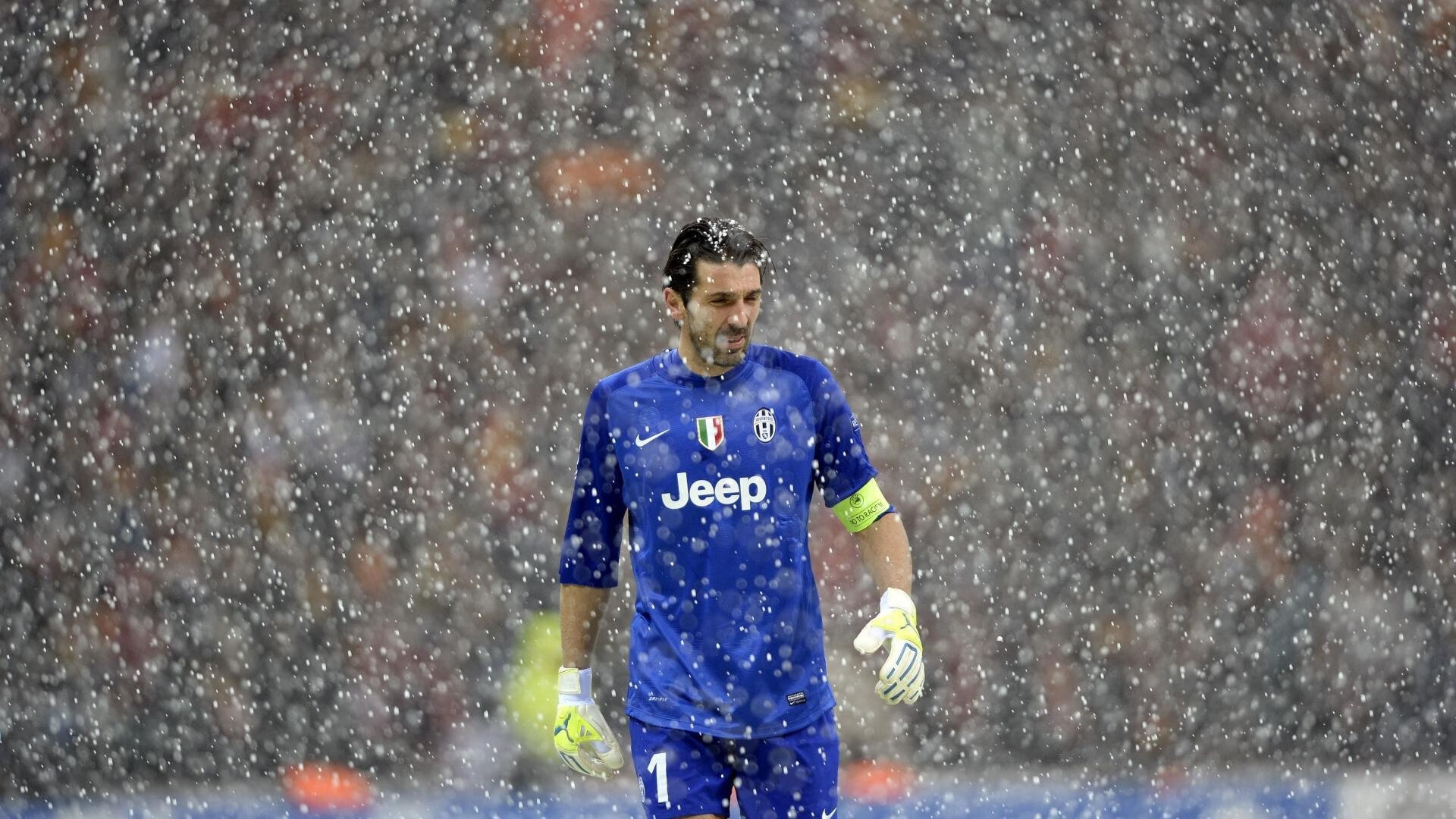 欧冠半决赛上演绝杀之夜，尼克斯提前终结悬念，北京队战术启示录