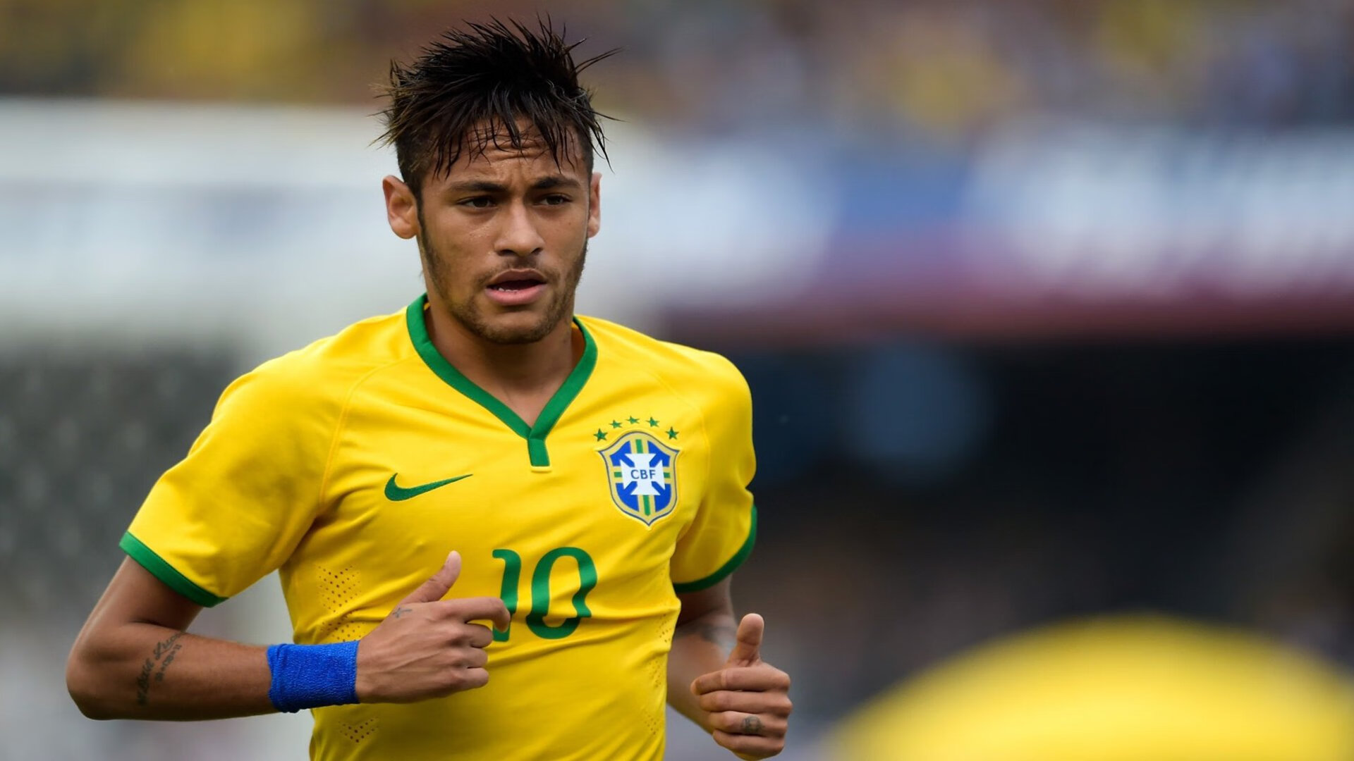 从塞维利亚到温布利，李刚仁的舞台法则与贝蒂斯对阵英格兰的足球寓言